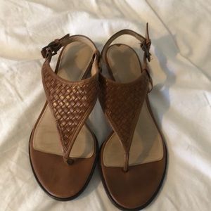 Via Spiga Brown woven sandals size 6